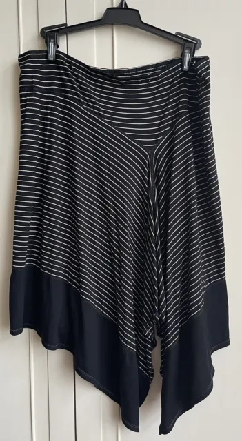 Max Studio Knit Stretch Asymmetrical Skirt Black White Stripe M Medium NEW!