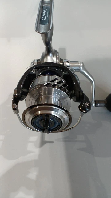 daiwa 17 saltiga bj 4000h saltwater spinning reel 23 4000-H : Sports & Outdoors power and torque Daiwa SALTG14000-P Saltiga Spinning Reel