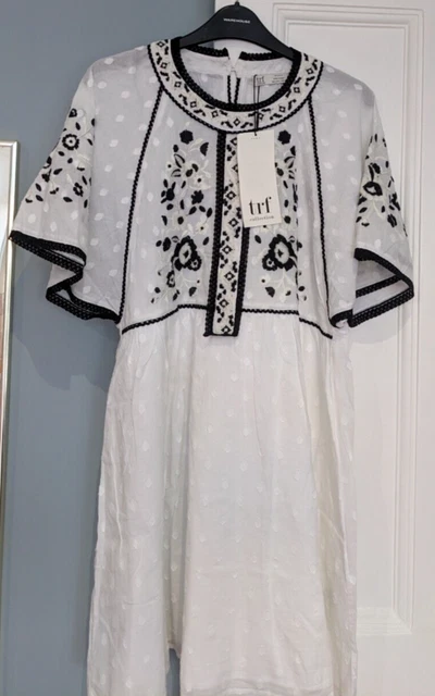BNWT: EMBROIDERED CUT work MINI DRESS from ZARA: Size: Large: Colour: WHITE  £47.50