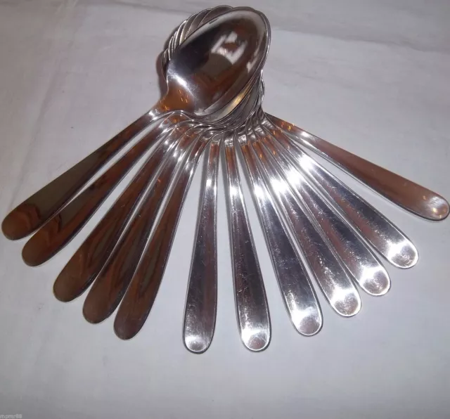 Christofle Modele Dax 12 Cuilleres De Table   En Metal Argente