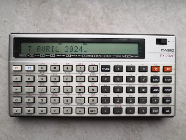 Calculatrice programmable CASIO FX-702P avec house Pocket Computer