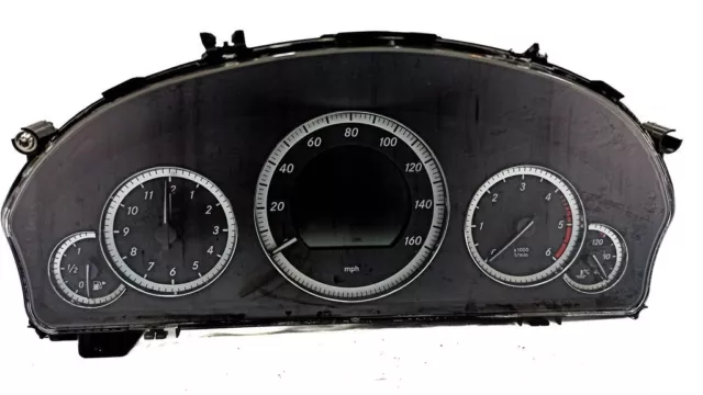 A2129005203 Mercedes-Benz E W212 2009 speedometer instrument cluster UKO4391