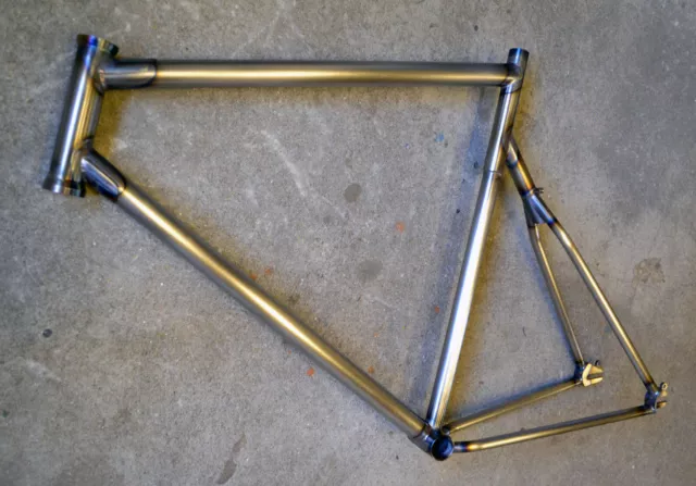 Custom made Bike polo frame 100 % chromoly steel 3