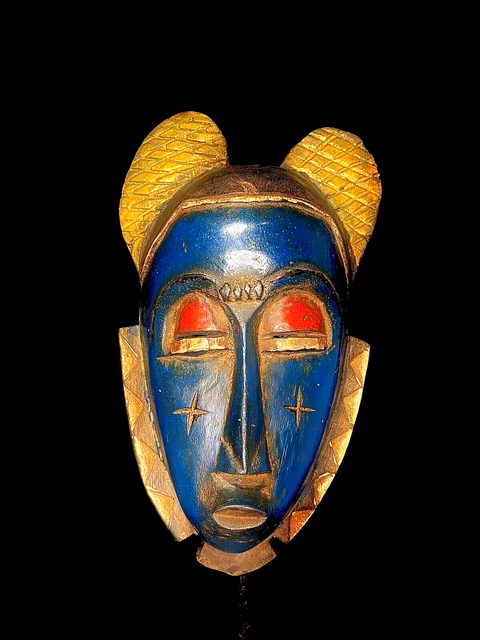 African figure African art handcrafted from one piece wood YAURE GURO MASK-5446