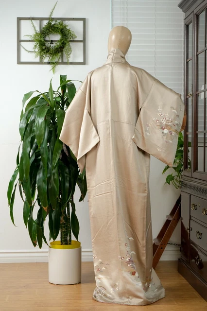 Dear Vanilla Japanese Silk Kimono Women's Robe Gown Authentic Japan Vintage Mint 9