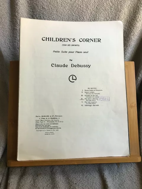Debussy Snow is dancing Children Corner n°4 partition piano éd. Durand