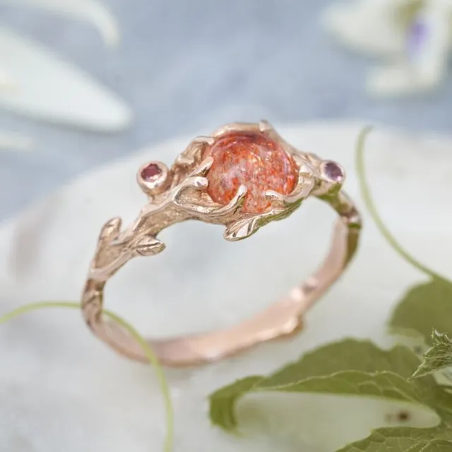 Round Cut Sunstone With 10K Rose Gold Leaf Vine Twist Design Wedding Party Ring