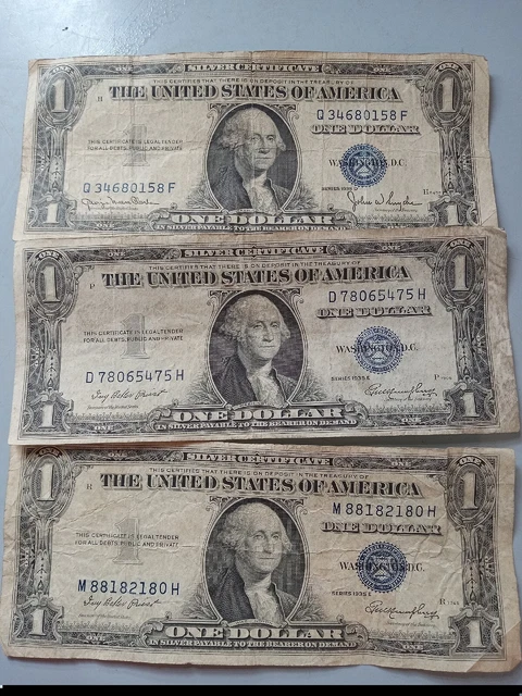 1935 One Dollar Blue Seal Note Silver Certificate Old US (3 Bills)