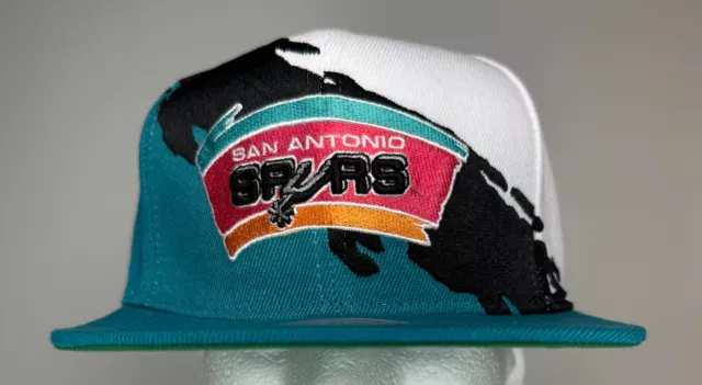 Mitchell & Ness NBA San Antonio Spurs Hardwood Classics Paintbrush Snapback Hat