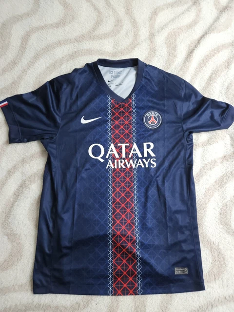 PSG - Nouveau Maillot Extérieur 2013/2014 (Nike) - Sport Buzz Business