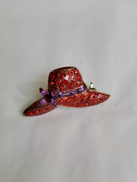 Red Hat Society Brooch Pin Pendant Textured