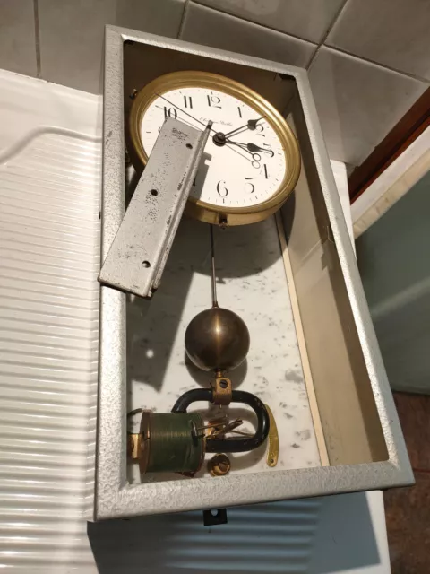 Ancienne pendule horloge mère  Brillié