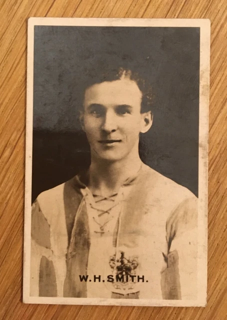 Huddersfield Player Trade Card by Thomson 1923 Famous British Footballers