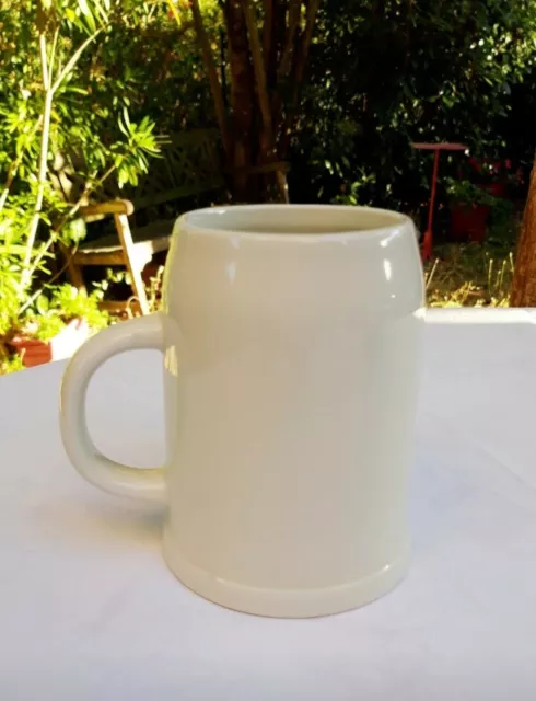 Grande chope à bière blanche en grès émaillé vintage mug