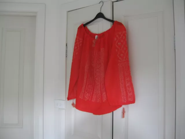 Ladies Top Size S Design Kala  Long  Sleeves Red & White Pattern Cotton 100%