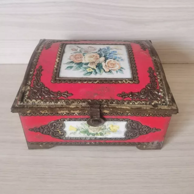 Boîte en fer blanc antique,fin 19ème siècle sur pieds,forme de coffre,rouge rose 2