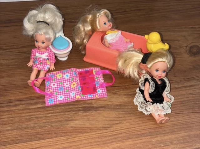 Surtido muñeca Shelly Barbie® As The Princess And The Pauper - C4948