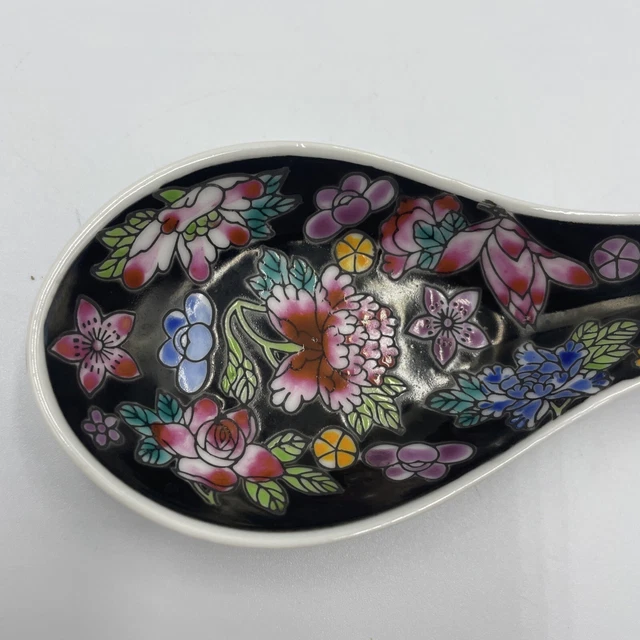 1 VINTAGE CHINESE Famille Noire Mille Fleur Black Flower Porcelain Soup