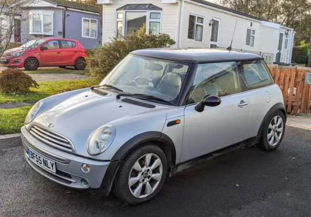 2005 MINI HATCHBACK 1.6 Cooper 3dr HATCHBACK Petrol Manual