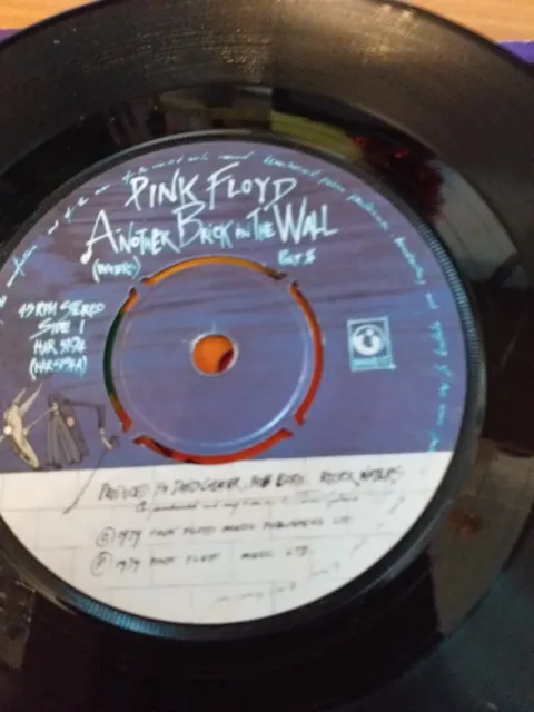 Harvest - Pink Floyd - 45 rpm 7" Single Vinyl Record - Another Brick In The Wall
