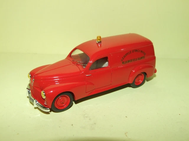 Peugeot 203 Publicitaire La Vache Qui Rit - Aquavit 1/43, Véhicule Commercial, Bleu/crème