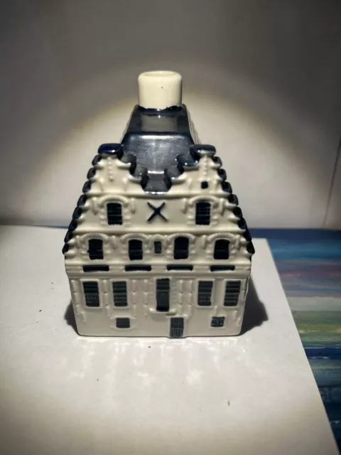 KLM Bols Blue Delft Miniature House - Number 87, 1575.