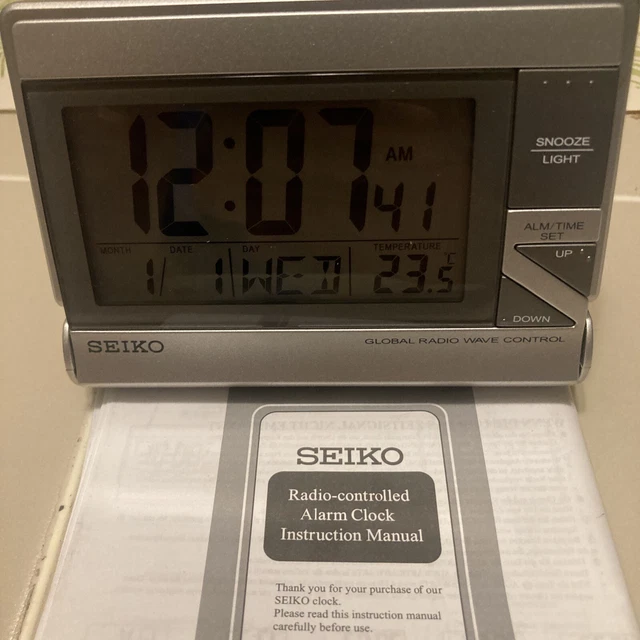 SEIKO GLOBAL RADIO Wave Control Alarm Clock, ModelQHR016 31.00 PicClick