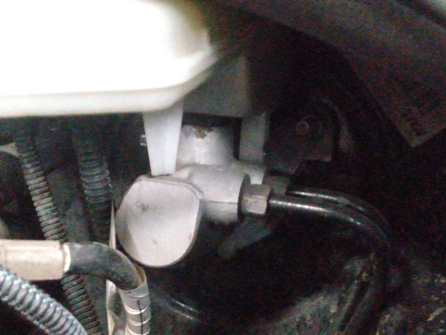 Pompe de frein peugeot 2008 1.6 bluehdi 100 (100 cv) 2015 2236059
