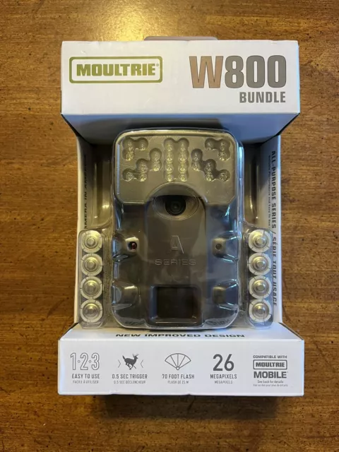 New Moultrie W800 26MP Game Trail Deer Security Camera Bundle with 32 gb sd card
