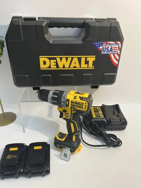 Dewalt DCD797 1/2" Connect Cordless Hammer Drill 20V W/ 2 Battery Charger Case
