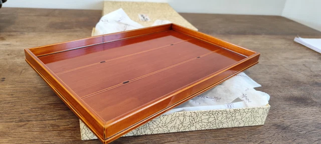 Plateau laque japonais d'occasion - Arts de la table