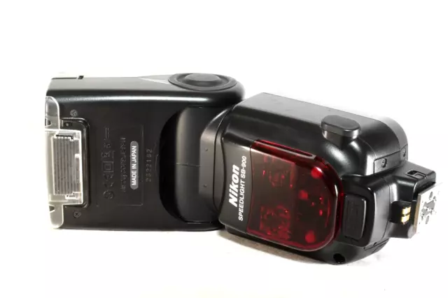 Nikon Speedlight SB-900 Flash