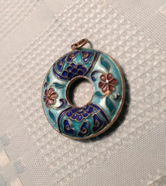 Old Chinese Blue Floral 1-1/4" Circle Cloisonne Pendant, New Old Stock Vntg 1960