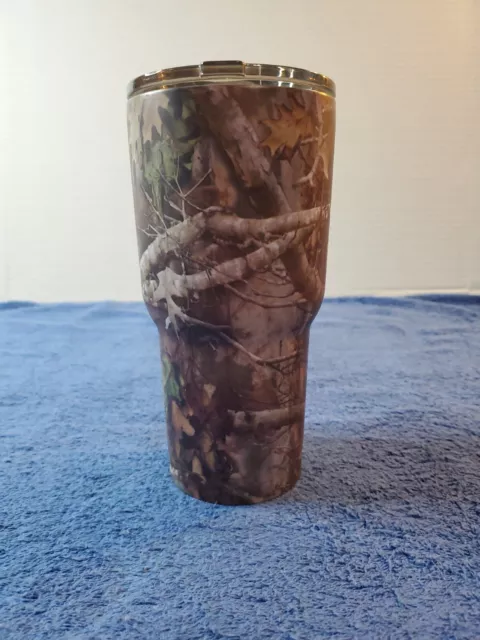 RTIC  24 oz Camo Insulated Tumbler with lid  - Stainless Steel