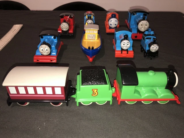 TRACKMASTER MOTORIZZATO THOMAS & Friends motore serbatoio treno giungla