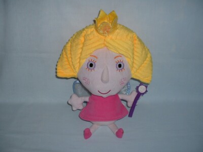 BEN & HOLLY'S Little Kingdom Talking Princess Holly Soft Plush Toy 30cm