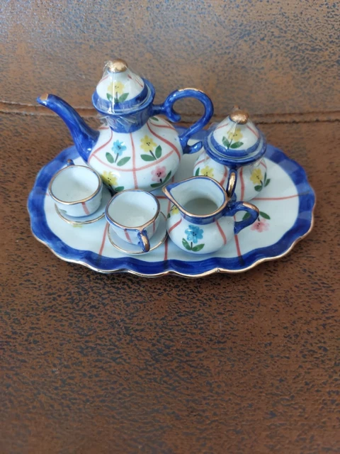 Ancienne Dinette, Servive A Café A Décor De Fleurs, Sans Marque En