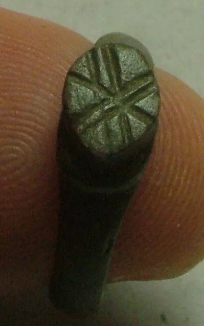 Rare genuine Ancient Roman Chi-rho cross star ring artifact intact size 3 patina