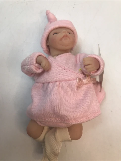 "Handful of Luck” 4.5" Ashton Drake Heavenly Handfuls Miniature Doll Dolls