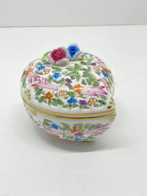 Royal Danube #1886 Hand Painted Porcelain Potpourri/Trinket Box