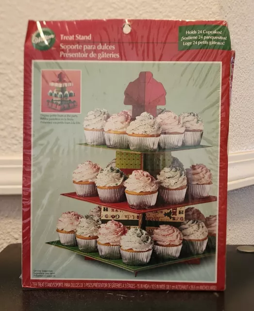 Wilton 1512-147 Christmas Snowflake Cupcake Treat Stand New Holds 24 Cupcakes