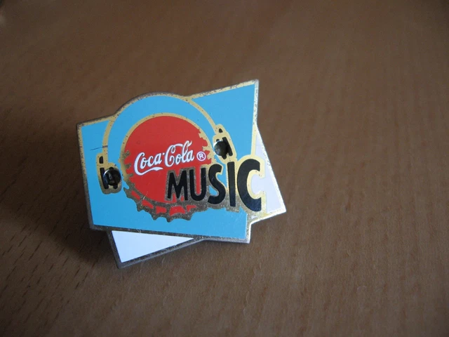 Coca-Cola - Beau pin's , Coca Cola , Euro Disney , verso lisse , signé LTO