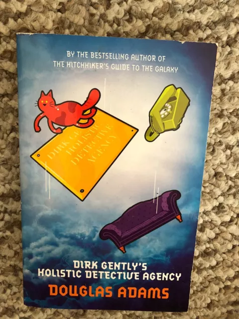 Dirk Gently's Holistic Detective Agency paperback book Douglas Adams excell cond