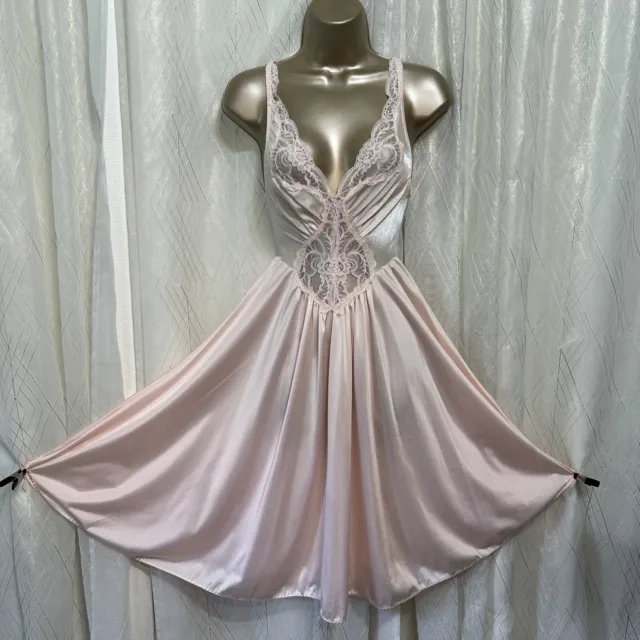 VTG M L OLGA Sweet Pink Nightgown Shiny Nylon Sexy 91450 Lace Bodice Negligee
