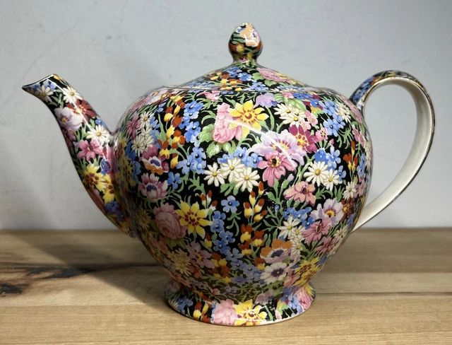 VTG Royal Winton Grimwades Black Chintz Balmoral 1950’s Teapot ***DAMAGED***