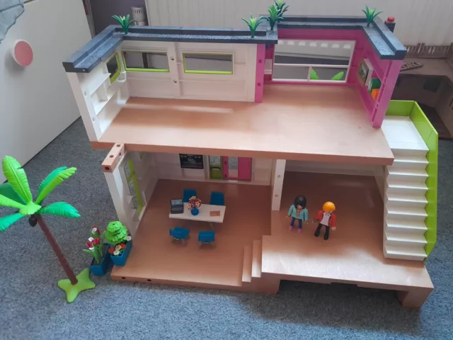 5574] Playmobil - Modern Luxury Mansion