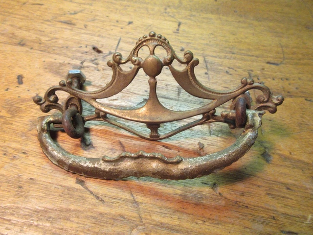 EARLY VINTAGE DRESSER FANCY DRAWER PULL ORIGINAL SALVAGED #25 Solid