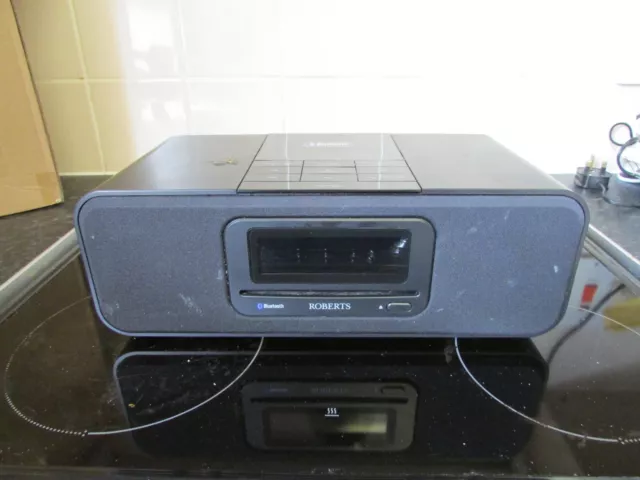Roberts Radio Blutune 50 DAB/FM Bluetooth stereo sound system