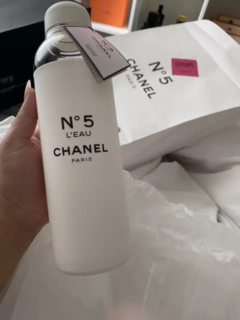 CHANEL NO 5 Glass Water Bottle Factory Collection Limited Edition £200.00 -  PicClick UK