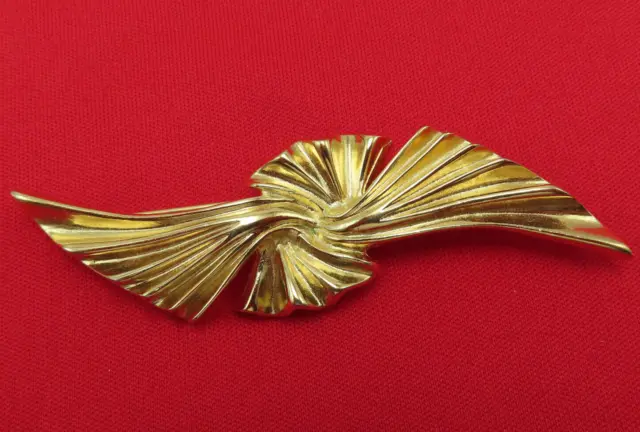 Givenchy Brooch Vintage Pin Gold Ribbed Wave 3 inch Signed Jewelry 459c